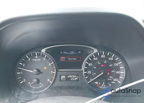 2014 Nissan Pathfinder Sv из США, поврежденный, VIN 5N1AR2MMXEC733905